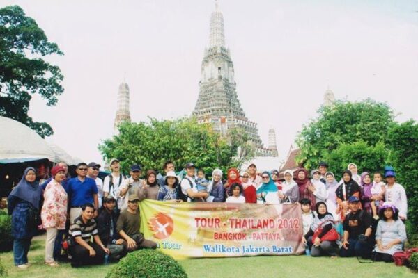 Bangkok - Bergayaturis (6) Bangkok - Bergayaturis (6)