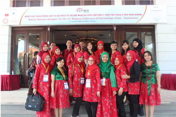 Group Dokter Universitas Hasanudin menghadiri conference 9D8N Vietnam Group Dokter Universitas Hasanudin menghadiri conference 9D8N Vietnam